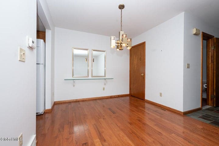 73 Velina Drive, Guilderland, NY, photo 4