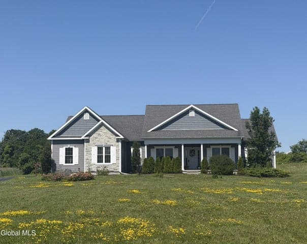103 Joann Way, Florida, NY