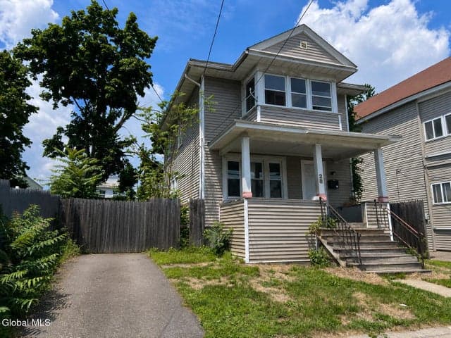 28 Pennsylvania Avenue, Albany, NY, photo 2