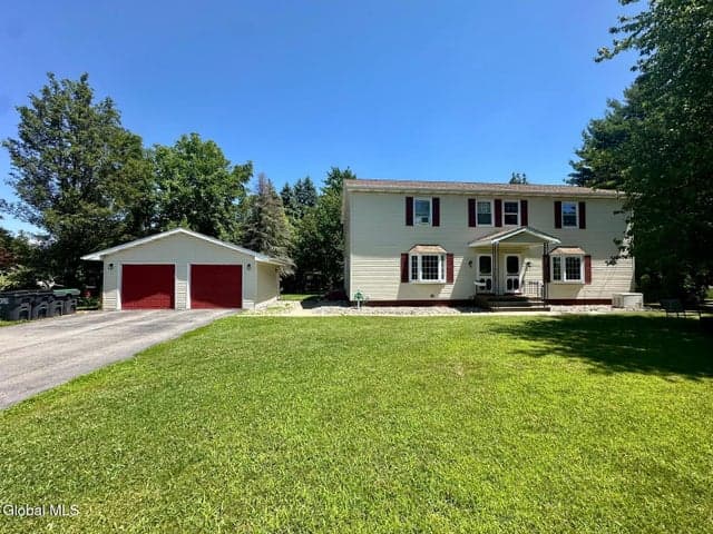 229 Middletown Road, Waterford, NY, photo 1