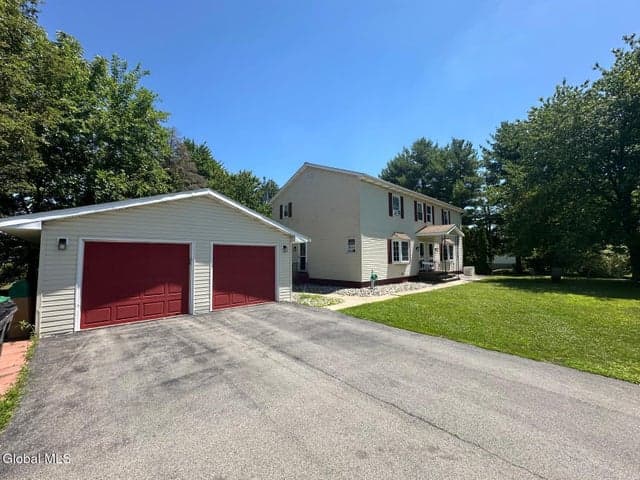 229 Middletown Road, Waterford, NY, photo 2