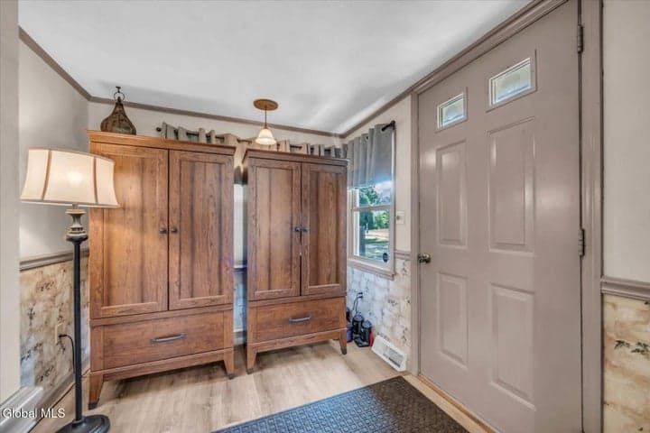 13 Helen Street, Kingsbury, NY, photo 5