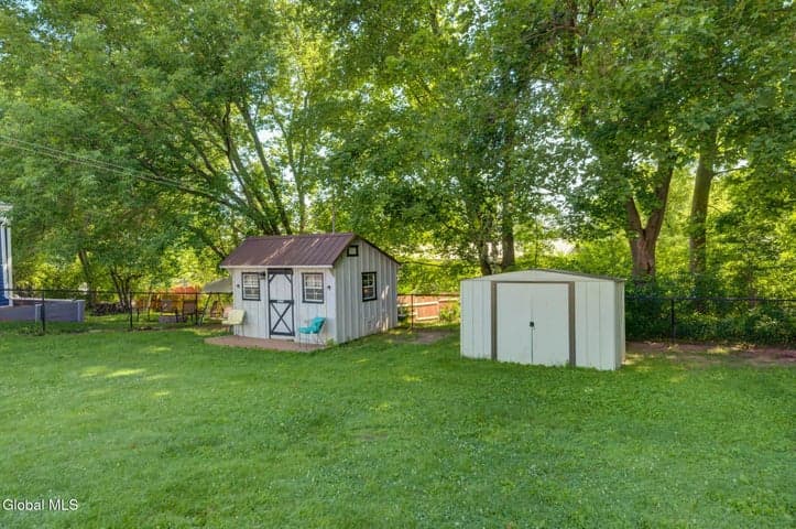 14 Frasier Avenue, Johnstown, NY, photo 5