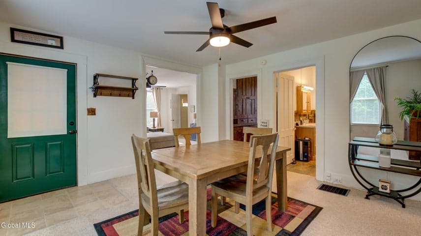 16 John Street, Gloversville, NY, photo 2
