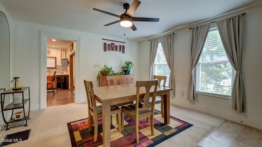 16 John Street, Gloversville, NY, photo 3