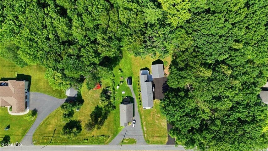 335 Maple Road, Slingerlands, NY, photo 2