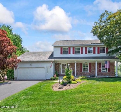 9 Mountainwood Drive, Glenville, NY
