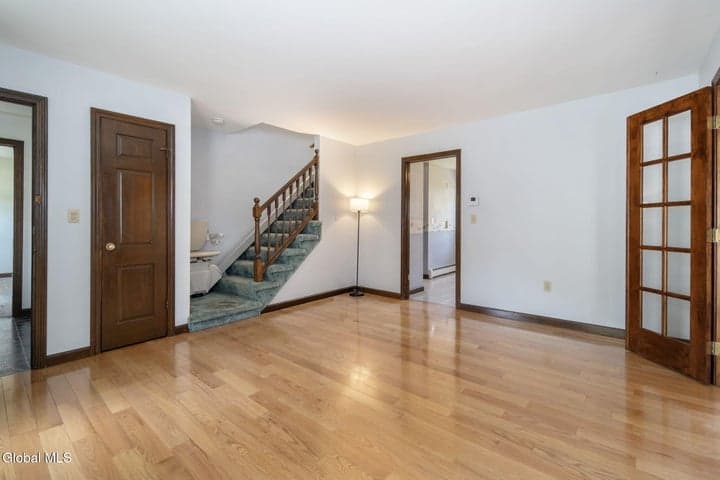36 Central Avenue, Troy, NY, photo 3
