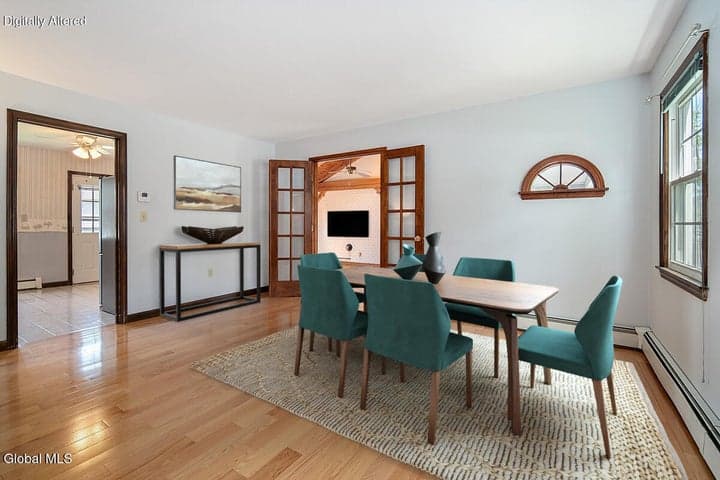 36 Central Avenue, Troy, NY, photo 2