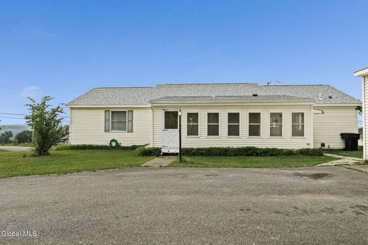 43 Gurley Avenue, Troy, NY, photo 4