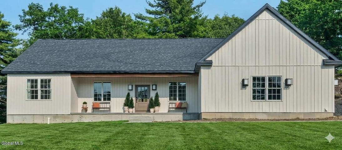 17 Woodland Hill Road, North Greenbush, NY, photo 1