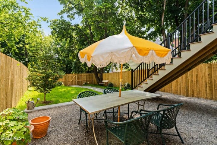 309 State Street, Hudson, NY, photo 5