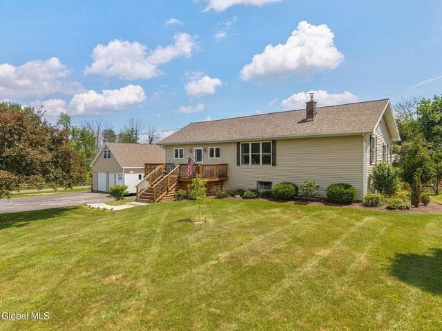 133 Cary Road, Mechanicville, NY, photo 2