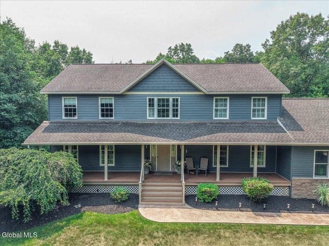 22 Wheeler Drive, Glenville, NY, photo 2
