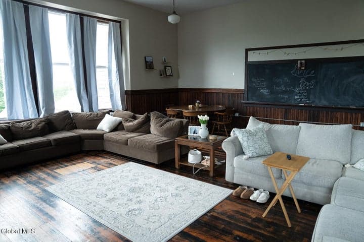 9 High Street, Hoosick Falls, NY, photo 5