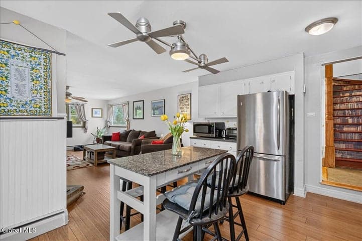 24 Edmel Road, Glenville, NY, photo 4