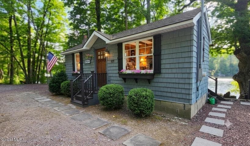 871 E River Drive, Lake Luzerne, NY, photo 3