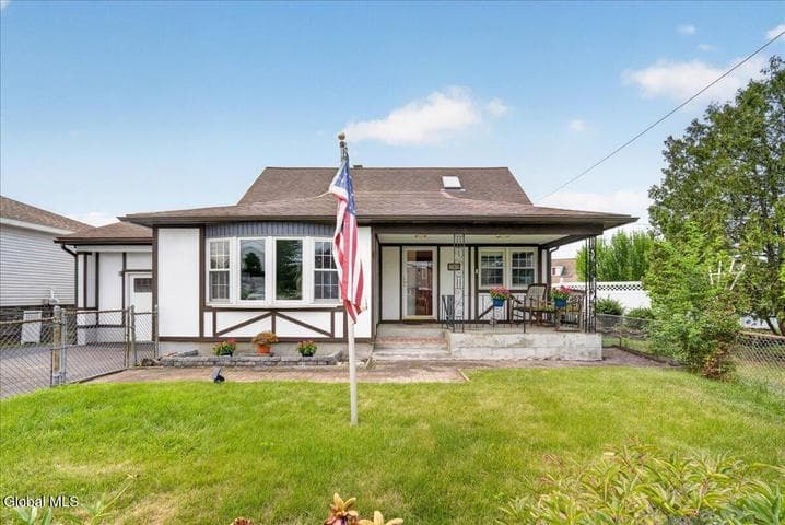 429 Delaware Avenue, Rotterdam, NY, photo 2