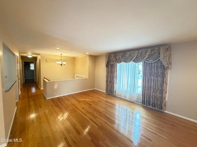 4 Nicholas Drive, Colonie, NY, photo 4