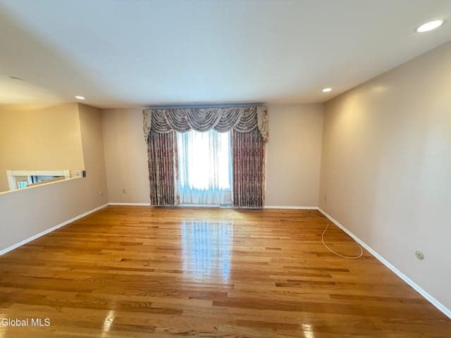 4 Nicholas Drive, Colonie, NY, photo 5