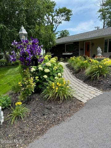 919 Londonderry Court, Schenectady, NY, photo 4