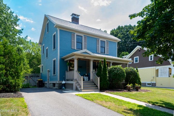 144 East Avenue, Saratoga Springs, NY, photo 2