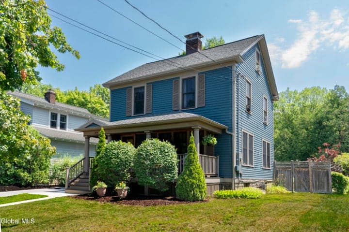 144 East Avenue, Saratoga Springs, NY, photo 3