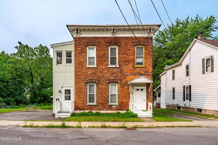 177 Florida Avenue, Amsterdam, NY, photo 1