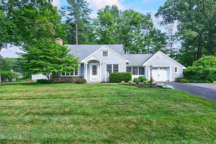 30 Clarkson Road, Delmar, NY, photo 1