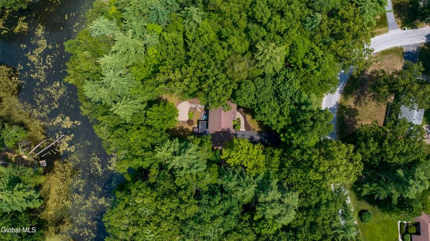7 Lakeview Drive, Wilton, NY, photo 5