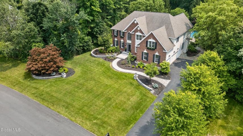 5 Caraway Court, Halfmoon, NY, photo 5
