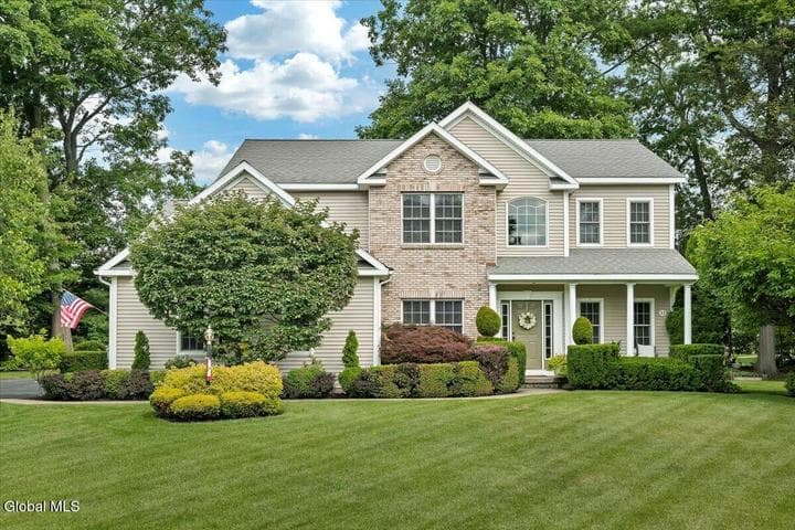 33 Praise Lane, Glenville, NY