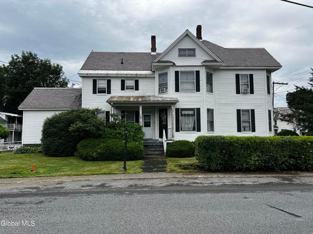 7 Irving Avenue, Granville, NY, photo 2