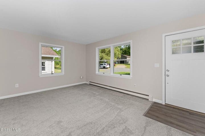 17-19 Teal Road, Averill Park, NY, photo 5