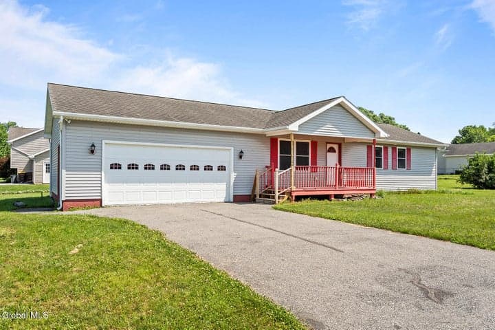 30 Galesville Road, Greenwich, NY, photo 2