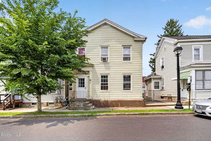 34 2nd Street, Waterford, NY