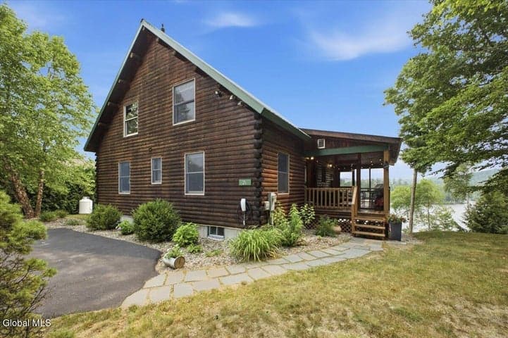 21 Horicon Birches Road, Horicon, NY, photo 2