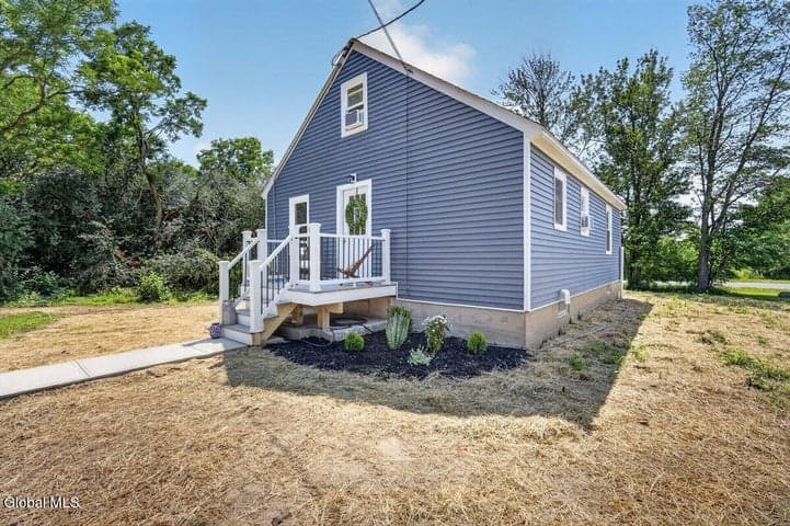 1097 Church Road, Glenville, NY, photo 2