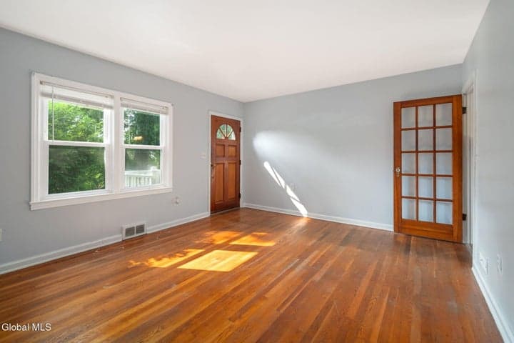 848 Hazelwood Avenue, Schenectady, NY, photo 4