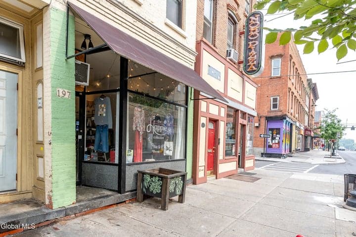 197 Lark Street, Albany, NY, photo 4
