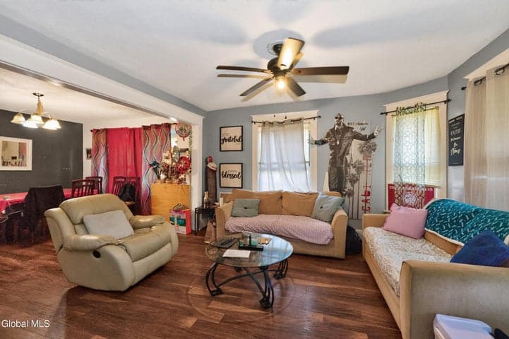 15 S Lansing Road, Colonie, NY, photo 3