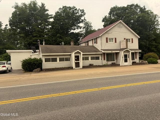 85 Lake Avenue, Lake Luzerne, NY, photo 2