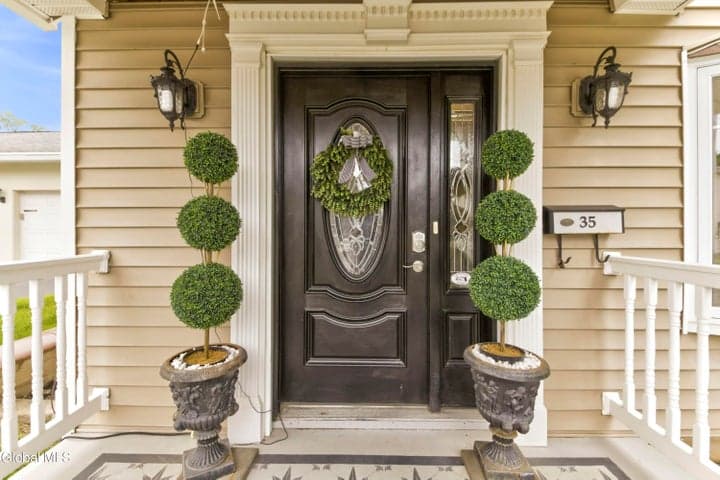 35 Halcyon Street, Scotia, NY, photo 5