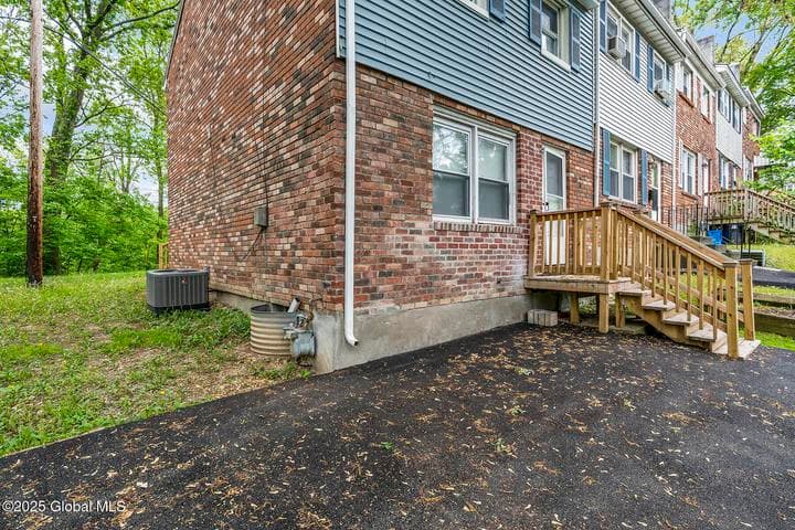 98 Mount Hope Drive, Albany, NY, photo 2