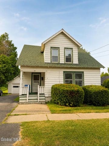 14 West Street, Lake George, NY, photo 2