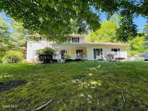 7 Woods Way, Clifton Park, NY, photo 2