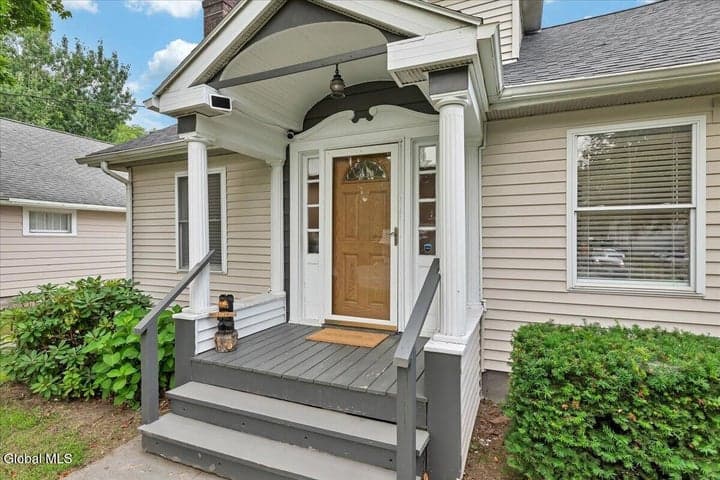 178 Speigletown Road, Troy, NY, photo 3