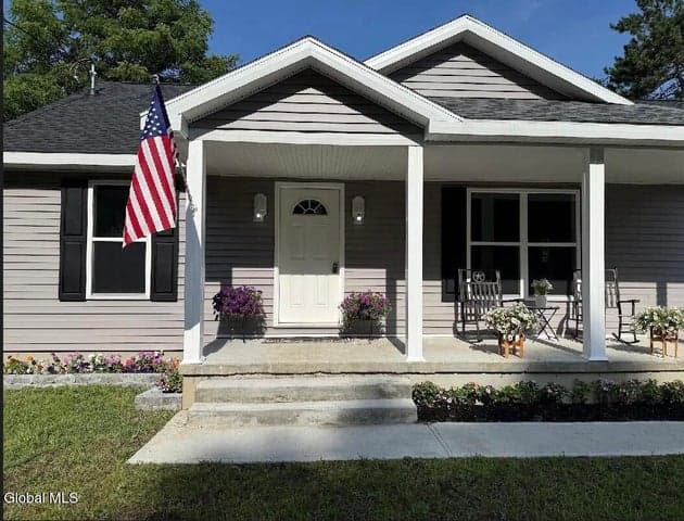 152 Ingersoll Road, Wilton, NY