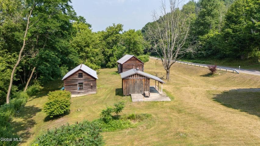 303 Ashe Road, Manheim, NY, photo 4