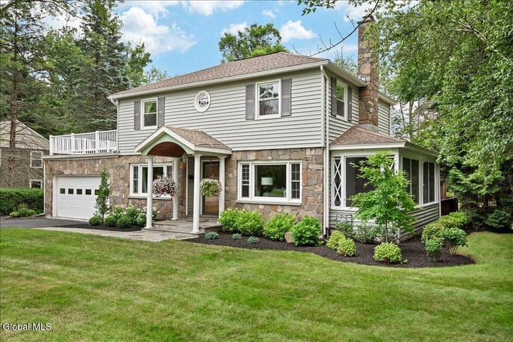 28 Loudon Parkway, Loudonville, NY, photo 4